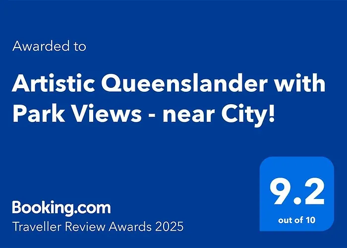 Artistic Queenslander With Park Views - Near City!